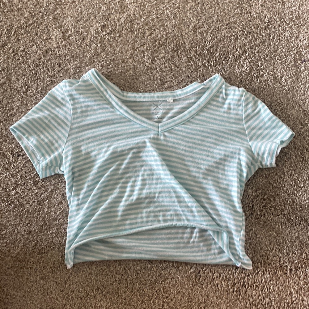 light blue striped cropped t-shirt